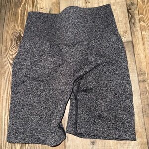 NVGTN Scrunch Shorts